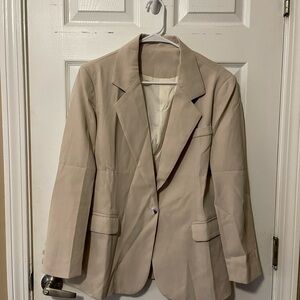 SHEIN Classic Cream Blazer